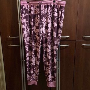 LulaRoe 2XL Cozy Jax pants